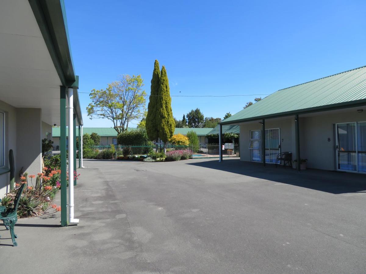 Commodore Court Motel Blenheim Exteriör bild